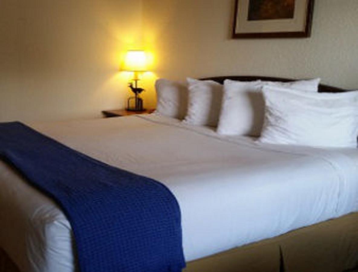 Knights Inn Crockett Екстериор снимка