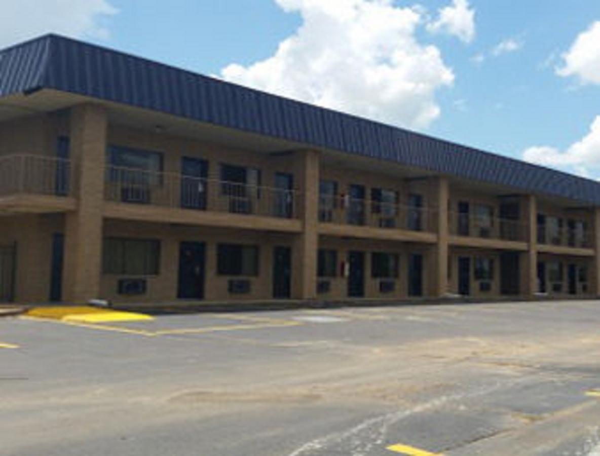 Knights Inn Crockett Екстериор снимка